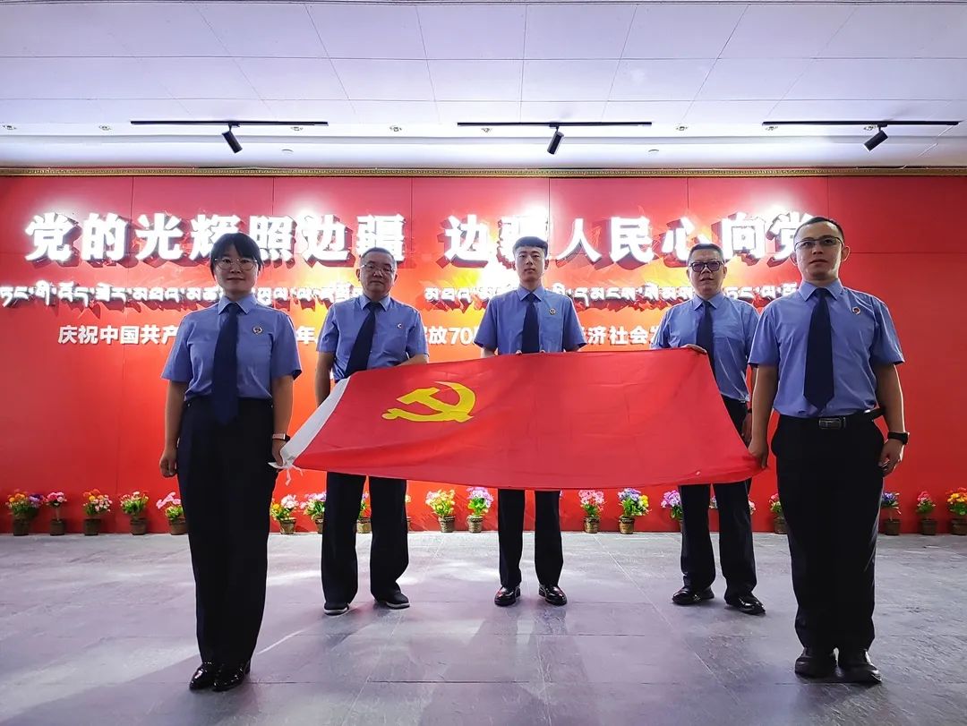 undefined 老虎机777