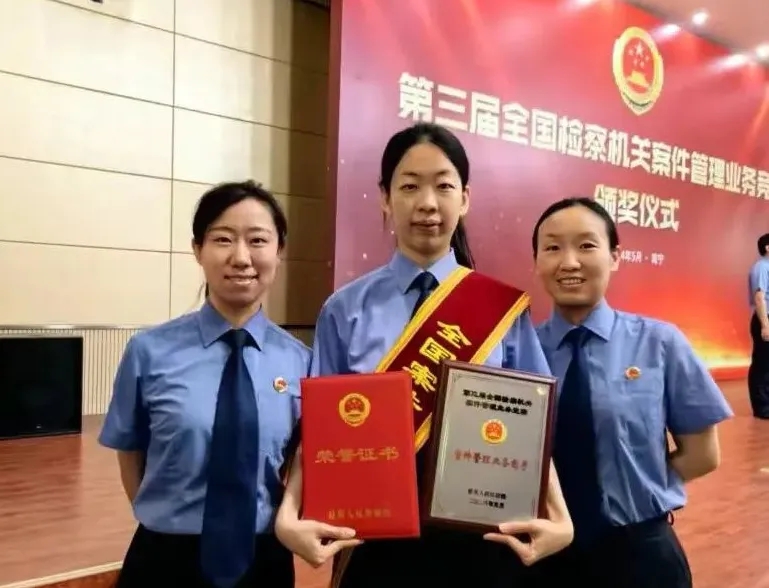 2.webp.jpg 老虎机777